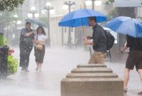 Severe thunderstorm watch in effect for much of Quebec following severe heat