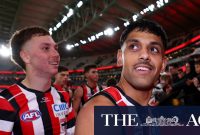 Star re-signs with St Kilda Saints on massive $2m a year deal