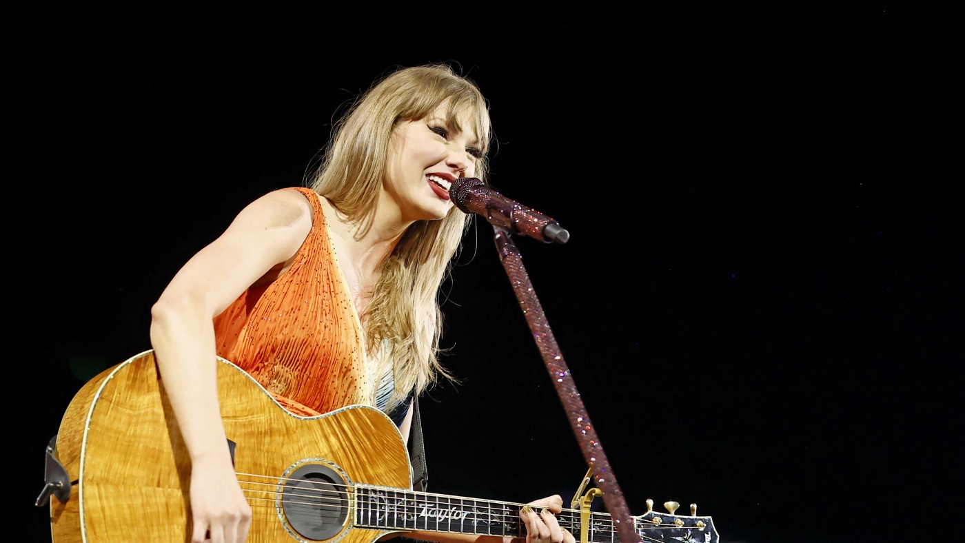 Taylor Swift announces new album, 'The Life of a Showgirl' : NPR