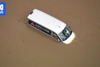 Torrential rain leads to rescues across parts of NSW