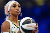 WNBA-leading Lynx trade for Wings' DiJonai Carrington